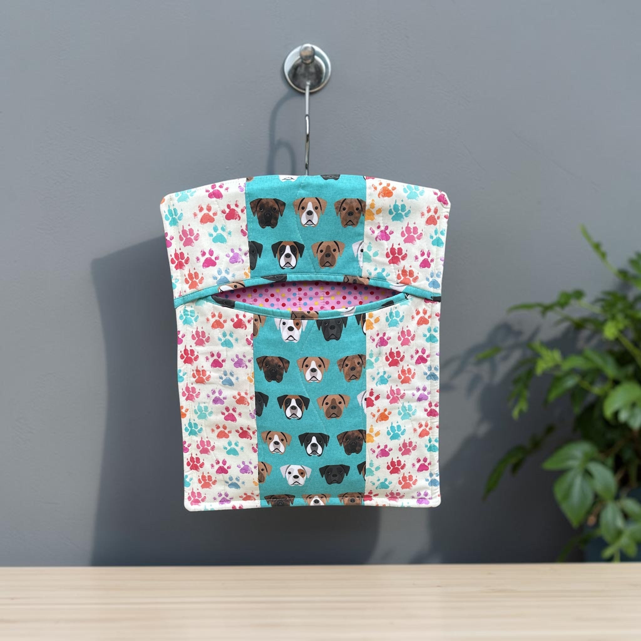 Boxer Dog Quilted Peg Bag – Pink or Turquoise